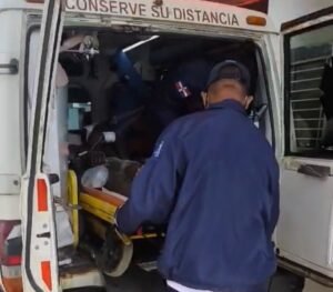 Sospechoso de la muerte de Nicauris de los Santos ingiere una sustancia tóxica durante una persecución en Bayaguana