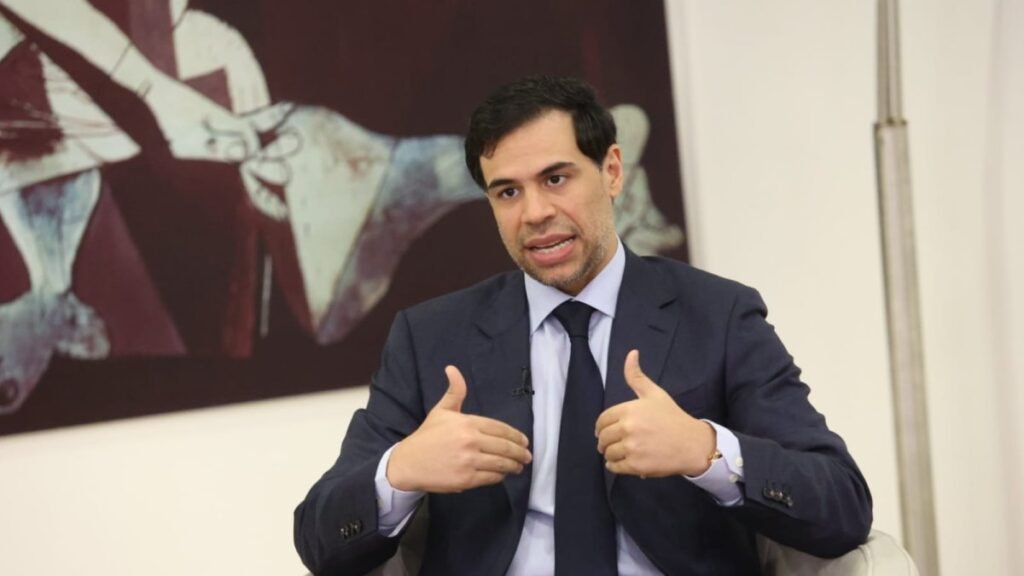 Salcedo esquiva apoyar aspirantes del PRM y se refugia en la institucionalidad