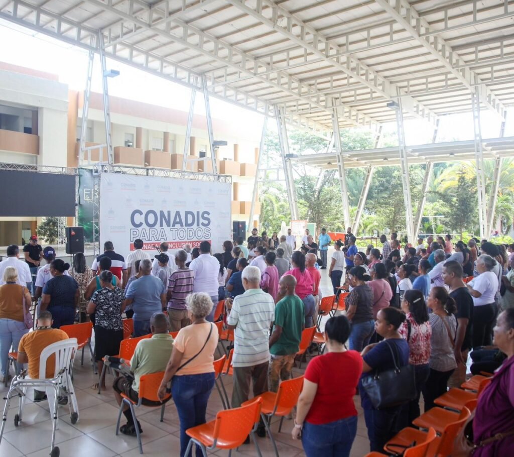 Jornada del Conadis en Mao acerca servicios, pero deja abierta la exigencia de atención permanente