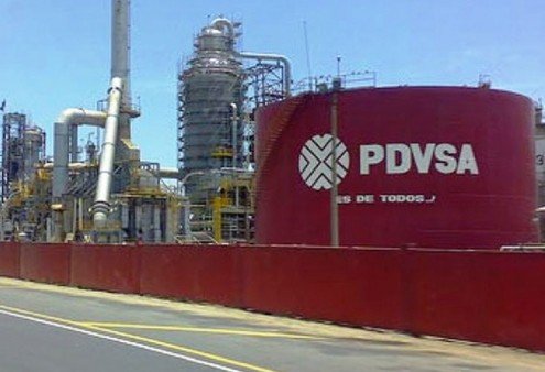 PDVSA y TotalEnergies firman memorando en Caracas en plena apertura petrolera